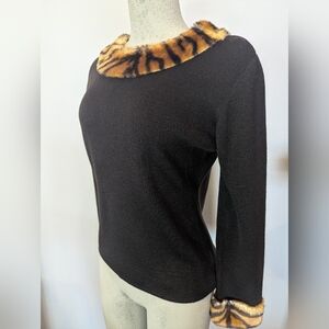 Vintage Valenti 50s retro style Faux Cheetah Fur Lined brown Sweater Size M